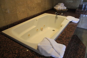 Jetted Tub